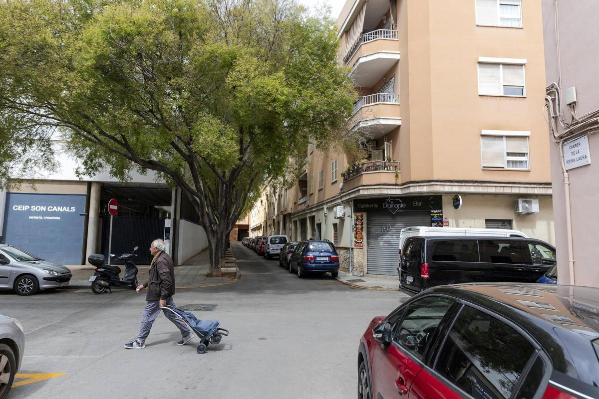 FOTOS | Reina Laura, la calle que nació de un error y se quedó para siempre