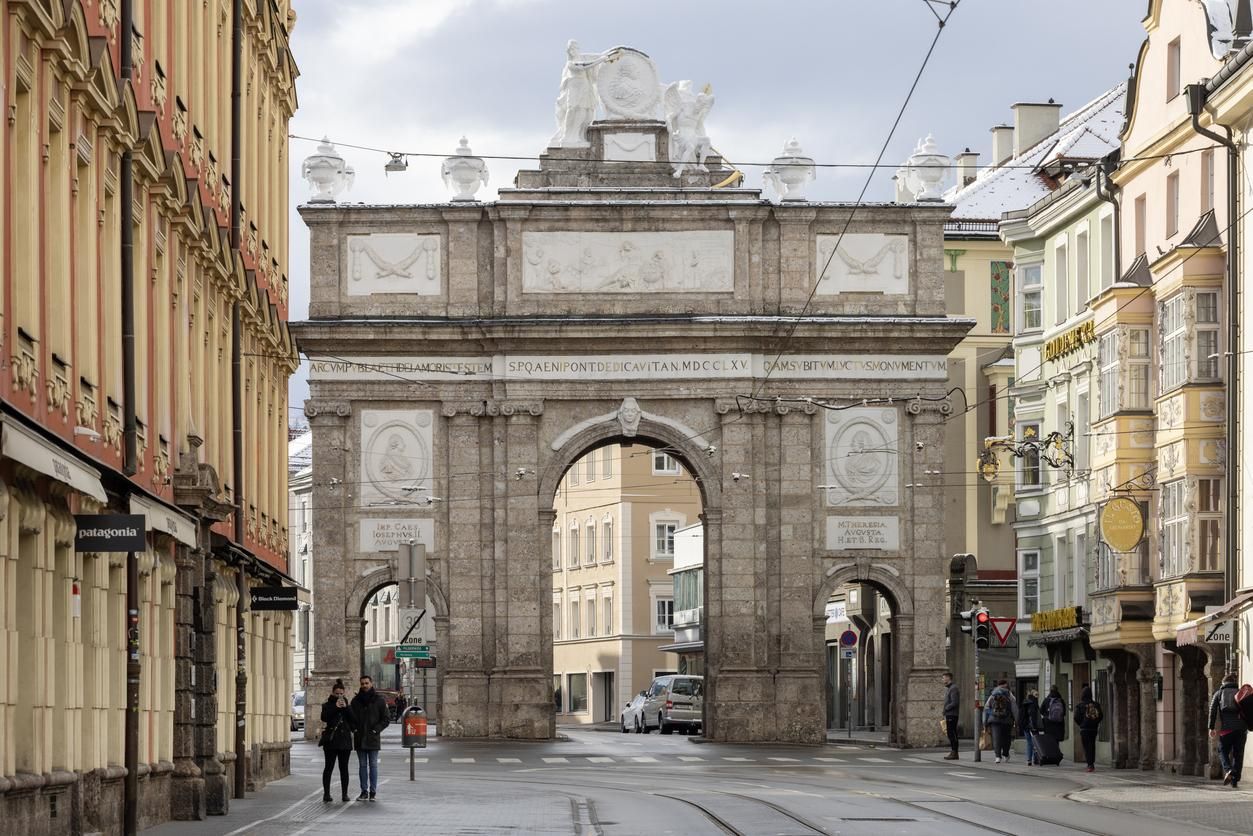 Arco del Triunfo en la calle María Teresa, Innsbruck .