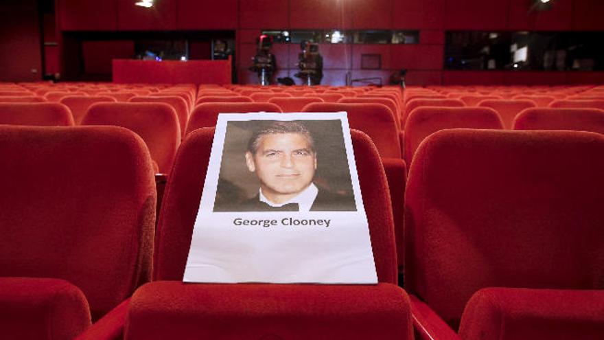 Fotografía de Clooney ayer en un ensayo de la ceremonia de apertura.