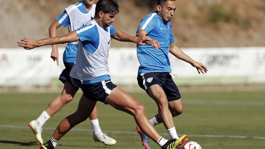 Mula, Adrián y Boulahroud, en el stage.