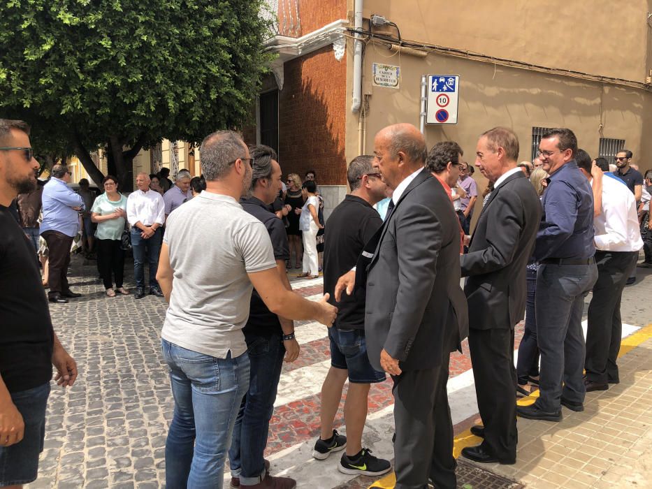 Traslado a la iglesia y pésame.