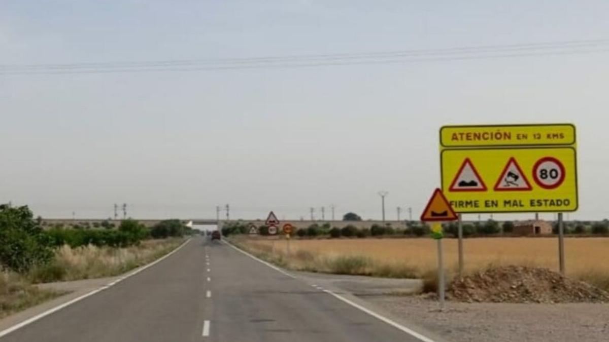 El Gobierno de Aragón ha reparado un tramo de la A-121. | SERVICIO ESPECIAL