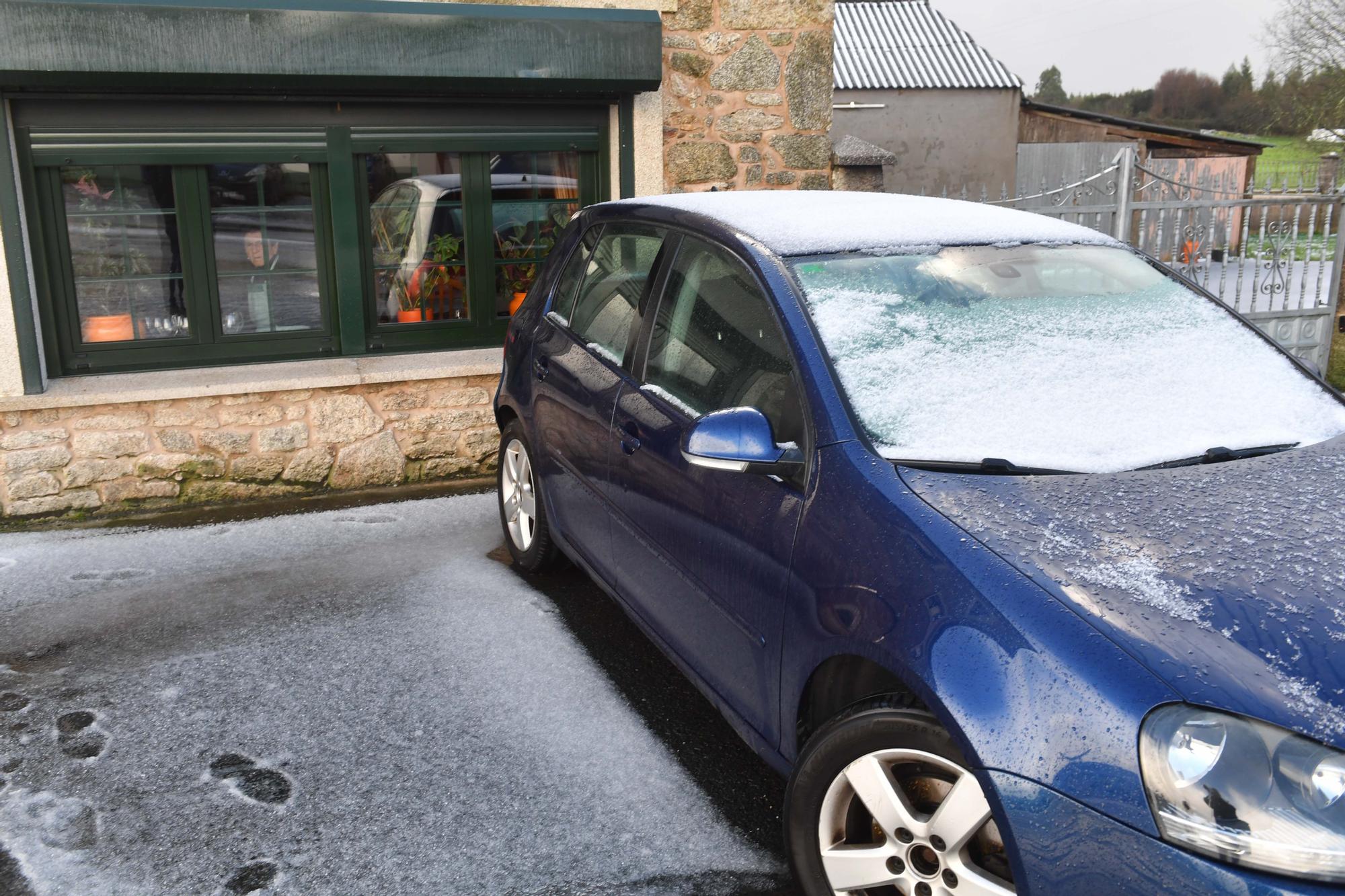 La nieve llega a la montaña de A Coruña