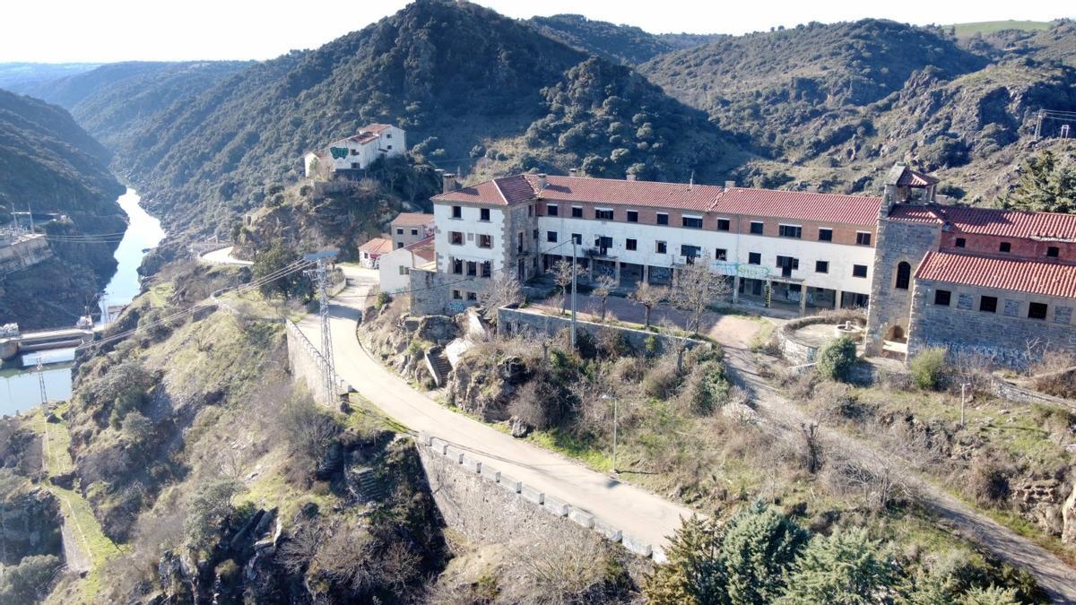 Vista aérea del antiguo poblado de Salto de Castro en Zamora.