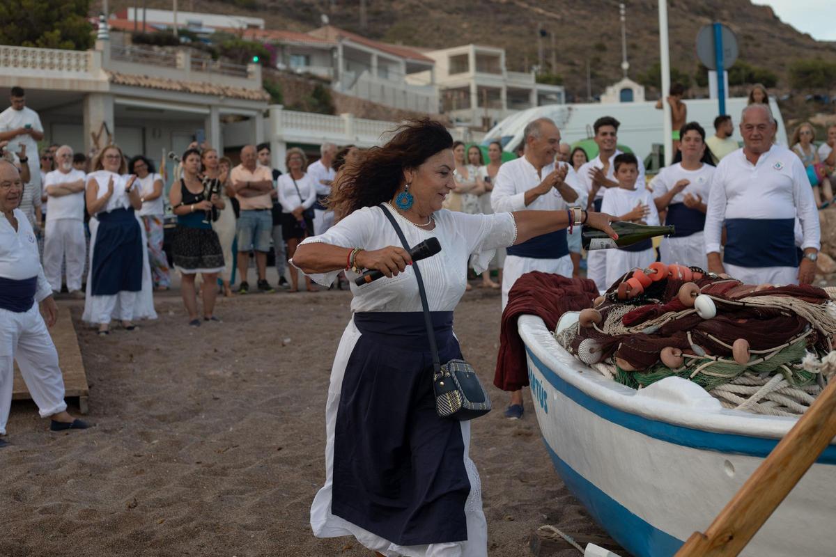 El Portús recrea su origen con el arte marinero de la jábega El Portús recrea su origen con el arte marinero de la jábega
