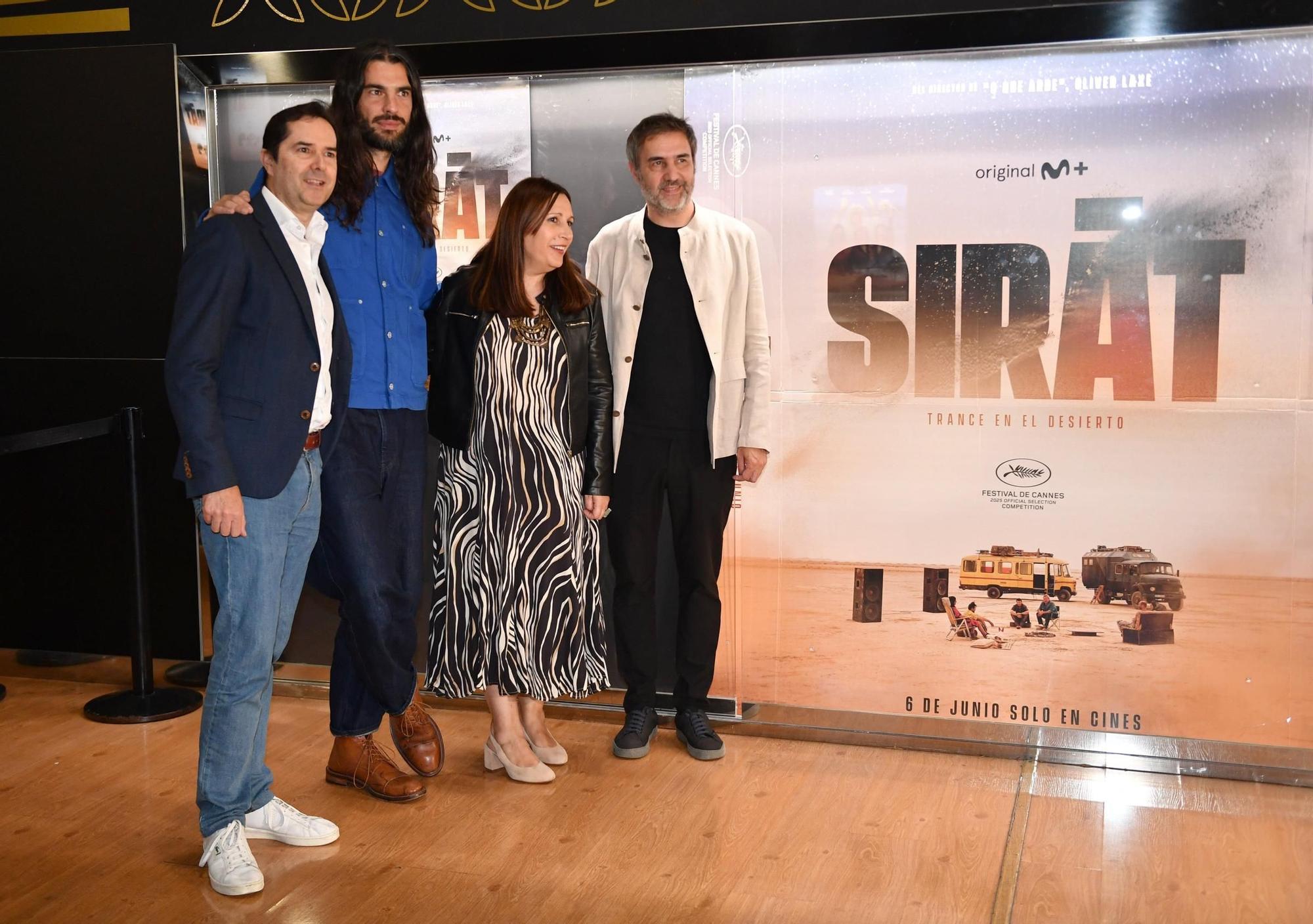 Oliver Laxe acude al estreno en salas de 'Sirat' en A Coruña