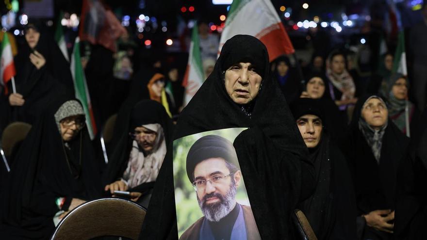 Guerra en Oriente Próximo: Al menos cuatro muertos en un tiroteo en Tel Aviv mientras Irán inicia un bombardeo sobre territorio israelí