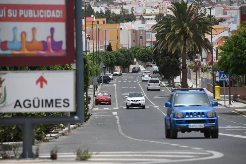 06-07-20   LAS PALMAS DE GRAN CANARIA. MIRADORES DE LA CIUDAD-CRUCE DE ARINAGA. LAS PALMAS DE GRAN CANARIA-AGUIMES. Calima y altas temperaturas en el Cruce de Arinaga.  Fotos: Juan Castro.  | 06/07/2020 | Fotógrafo: Juan Carlos Castro