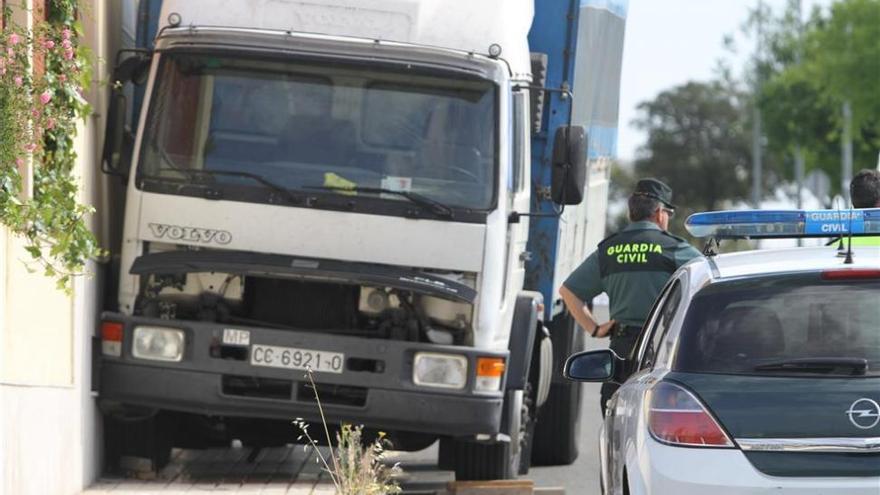 Fallece un hombre atropellado en Arroyo de la Luz