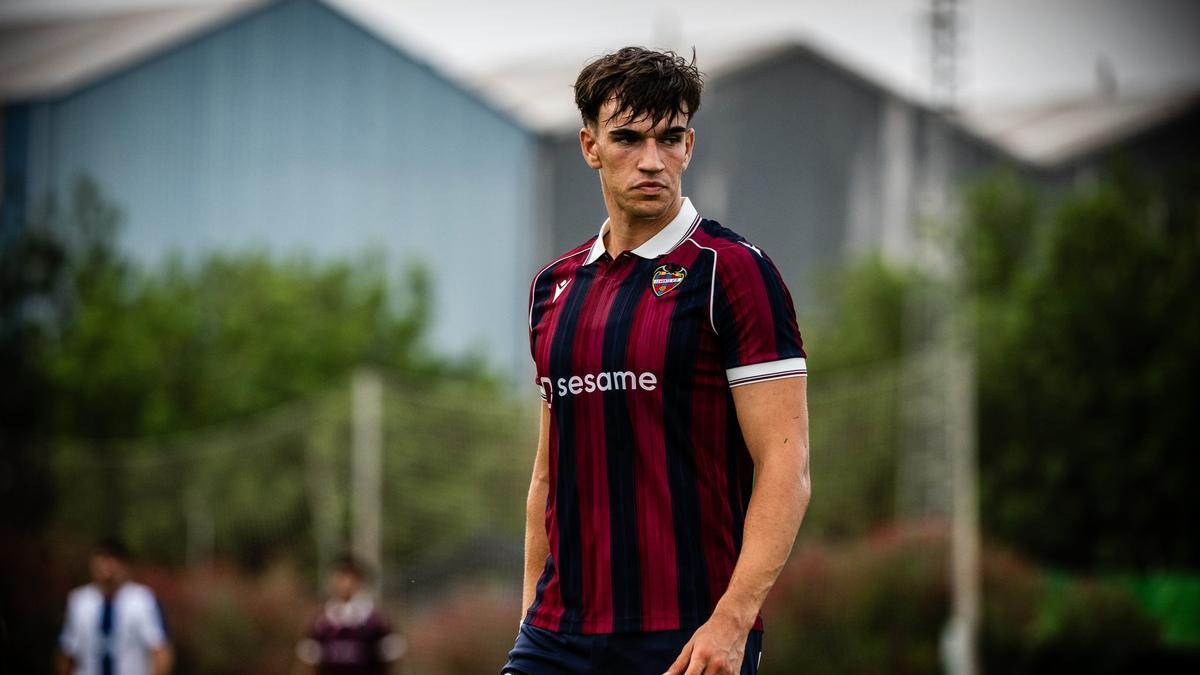 Héctor Rodas: "Ojalá Carlos Espí pudiera quedarse en el Levante UD"