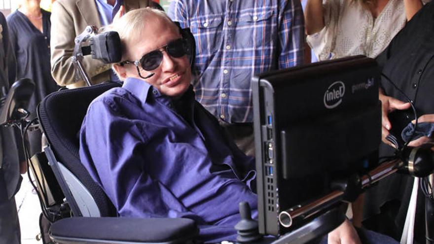Stephen Hawking: &quot;Se abre la puerta a una nueva forma de mirar&quot;