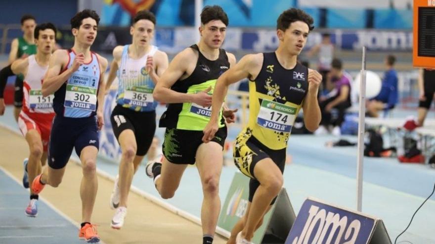 Miki Esteller se adjudica el Nacional sub-20 de 400 metros