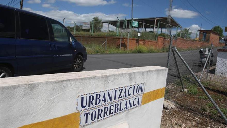 Una mujer, tercera muerte en una piscina este verano