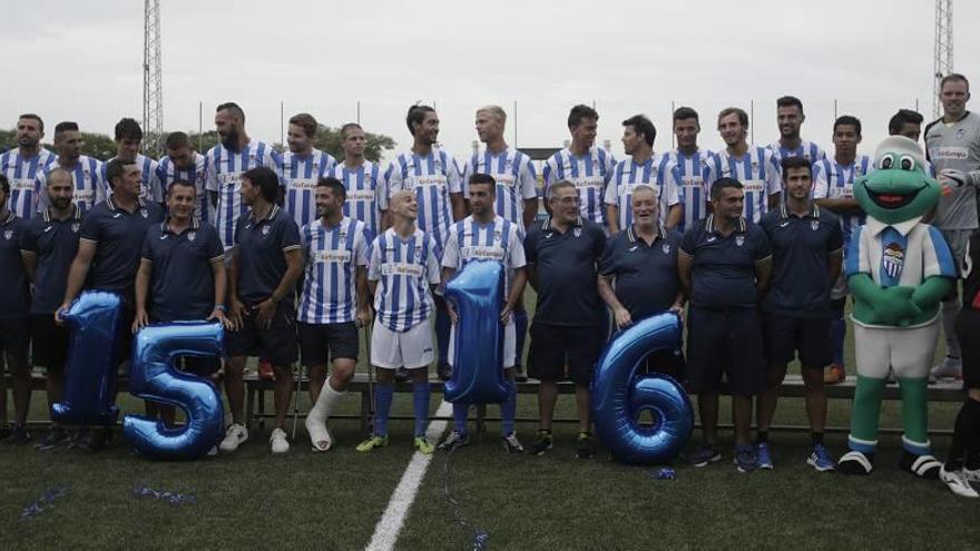 La primera plantilla blanquiazul se presenta