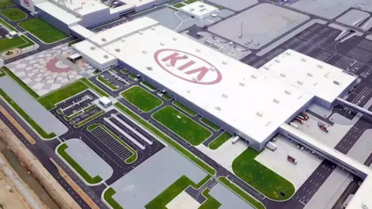 Kia inaugura una fábrica en India tras invertir casi 1.000 millones