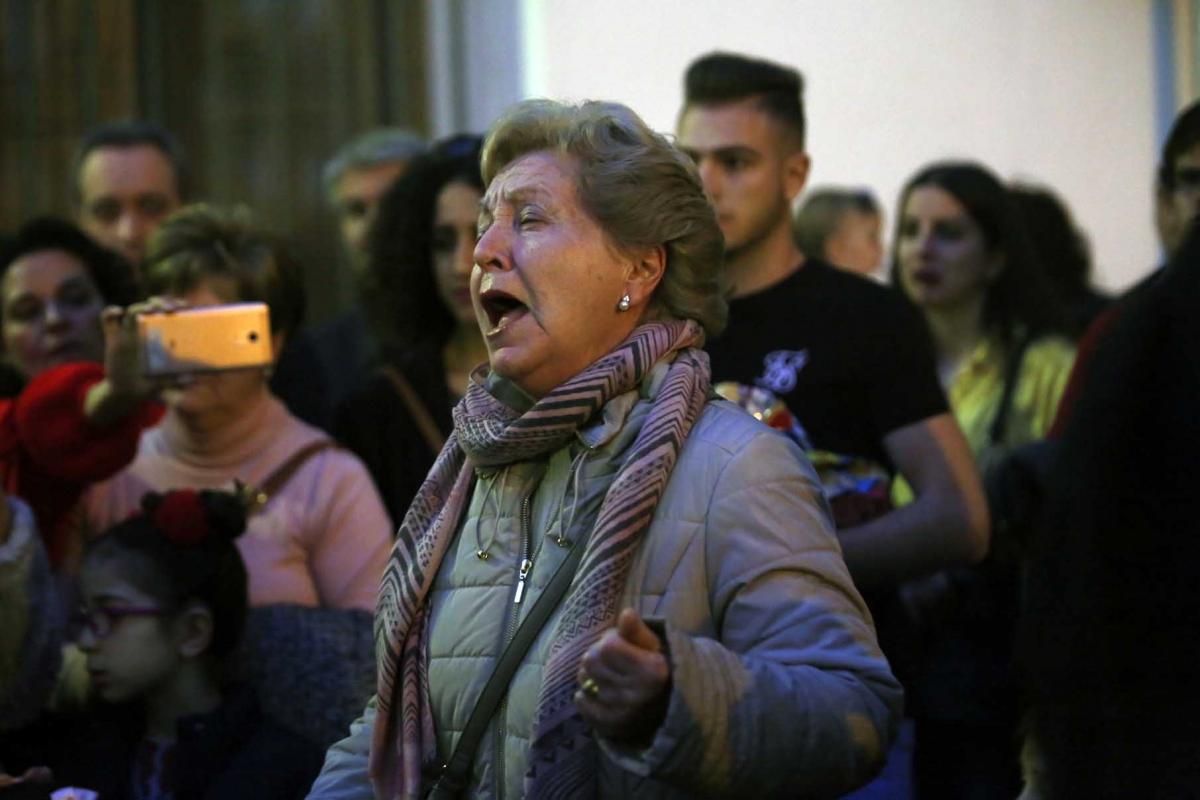 El Vía Crucis enseña el recogimiento de la Semana Santa cordobesa