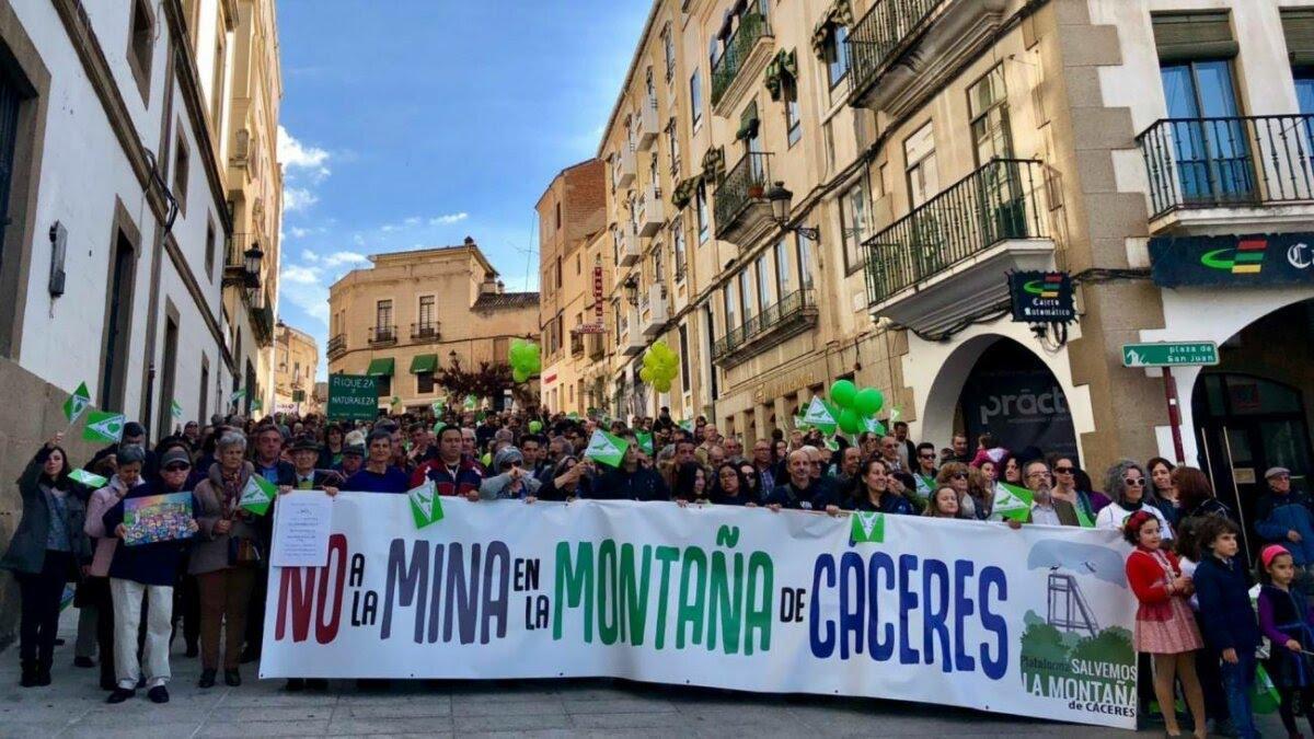 Imagen de archivo de una protesta en Cáceres contra la mina de litio