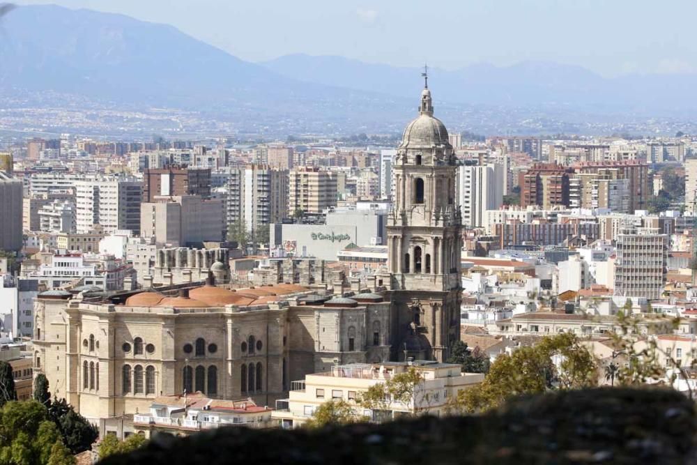 La Málaga desierta desde las alturas