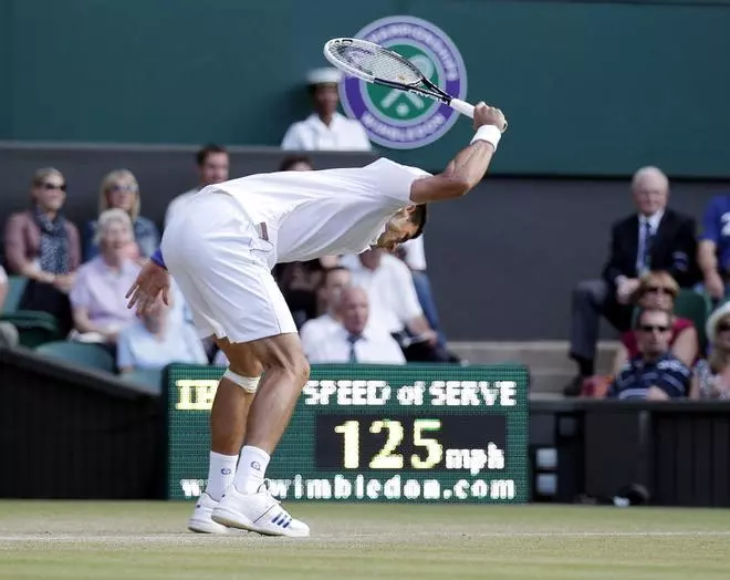 Djokovic: disculpas con la juez de línea, descalificación, otras imágenes de rabia