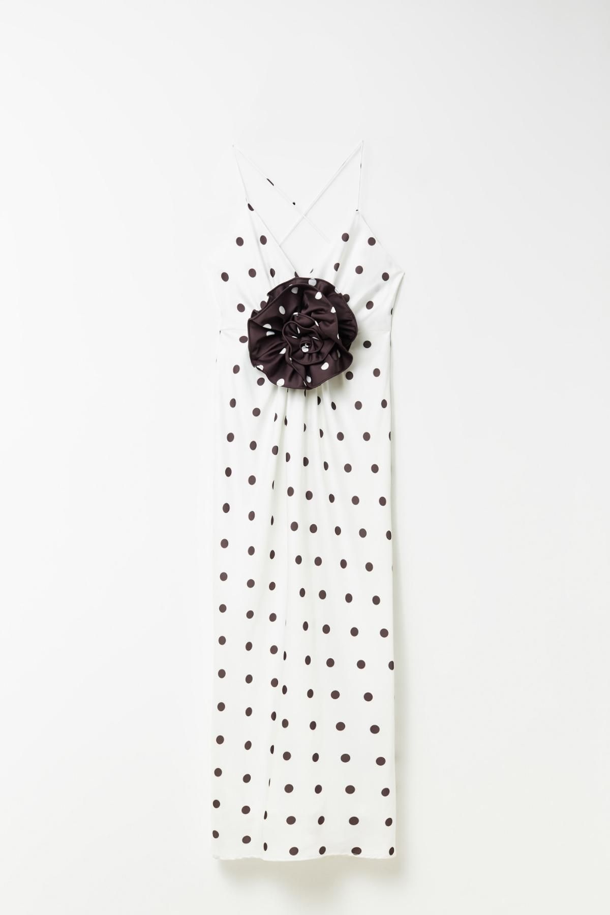 Vestido lunares flor de Sfera