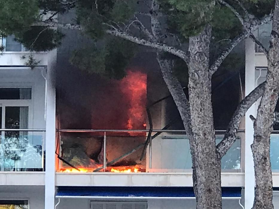 Incendio en el Eurotel de la Costa de los Pinos