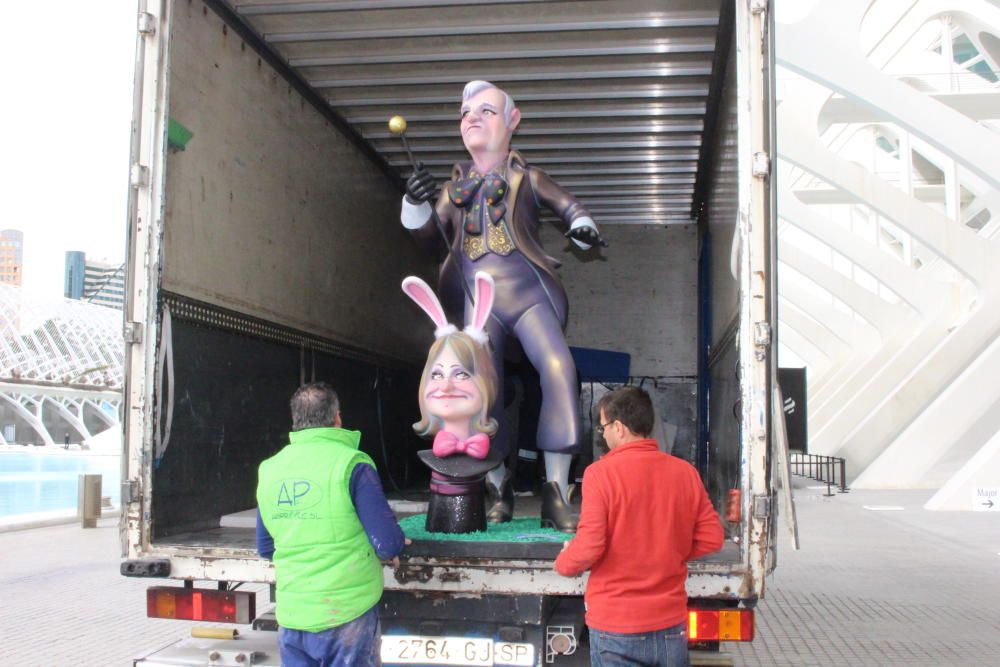 Primera jornada de entrega de Ninots en las Fallas 2019