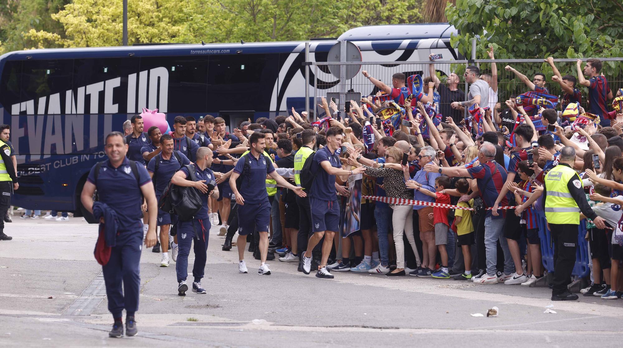 Así fue la emocionante recepción al Levante UD