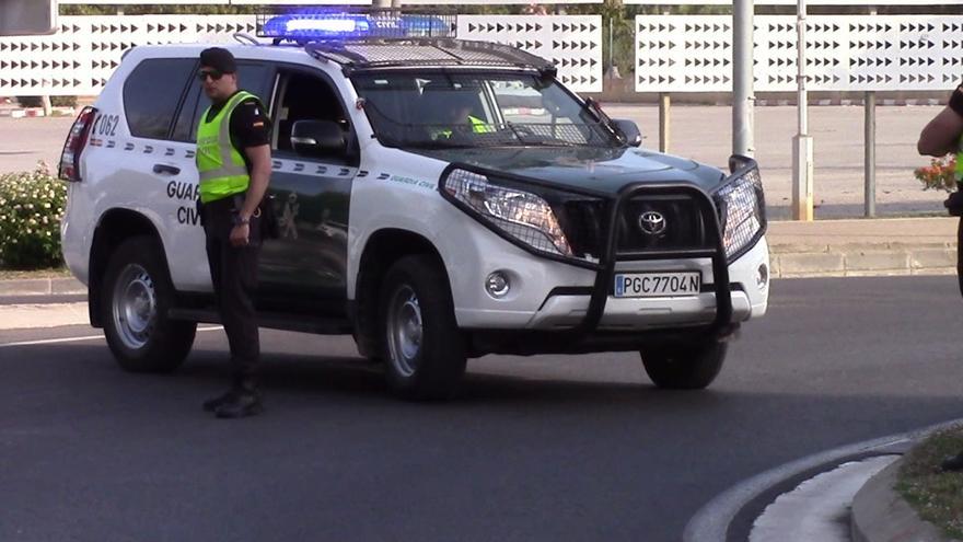 Sorprenden a un conductor en Llucmajor sin seguro en el coche y con 100 gramos de hachís