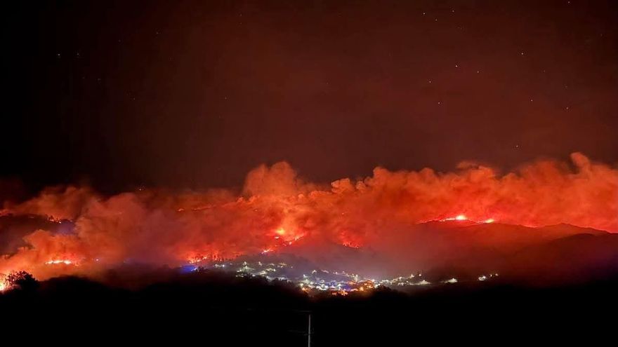 Incendio en Ponte da Barca próximo a la frontera con Ourense.