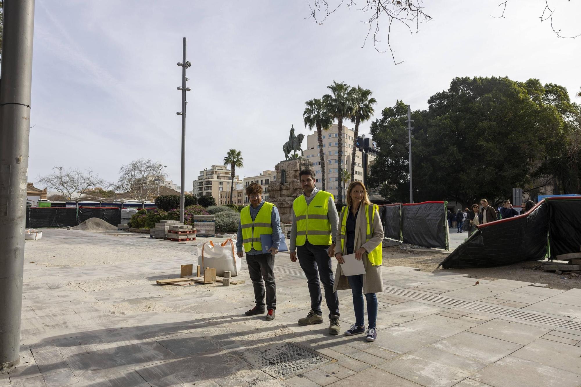 Fotos | La renovada plaza España de Palma