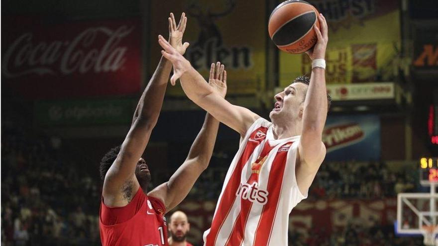 Alen Omic, en su debut con el Estrella Roja, esta pasada semana ante el Olympiacos en la Sala Pionir.