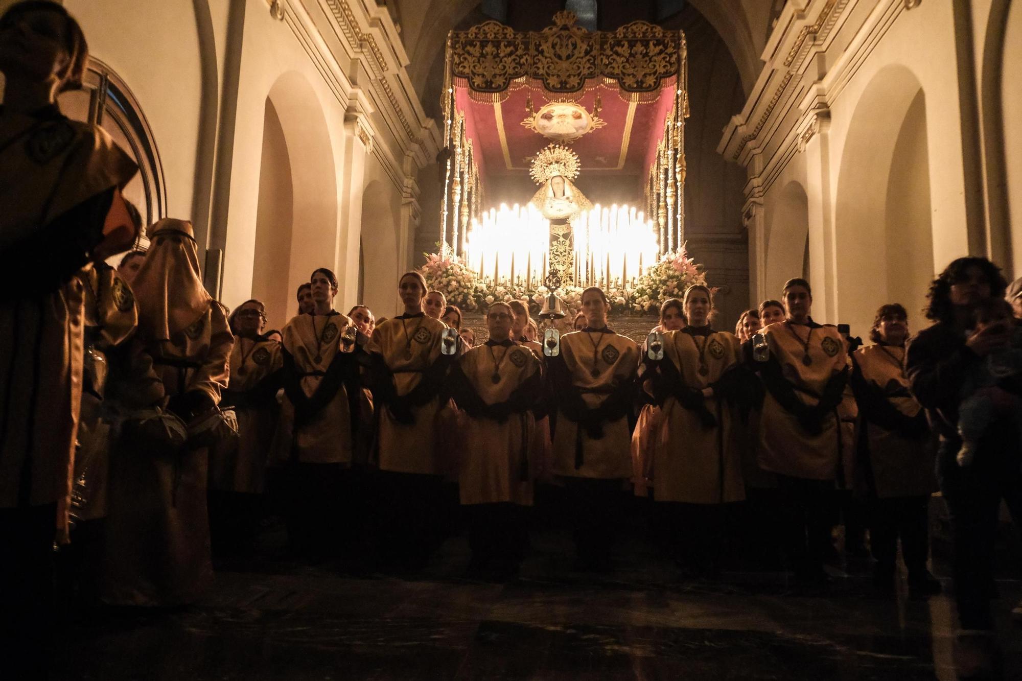 Las mejores imágenes del Lunes Santo en Elche