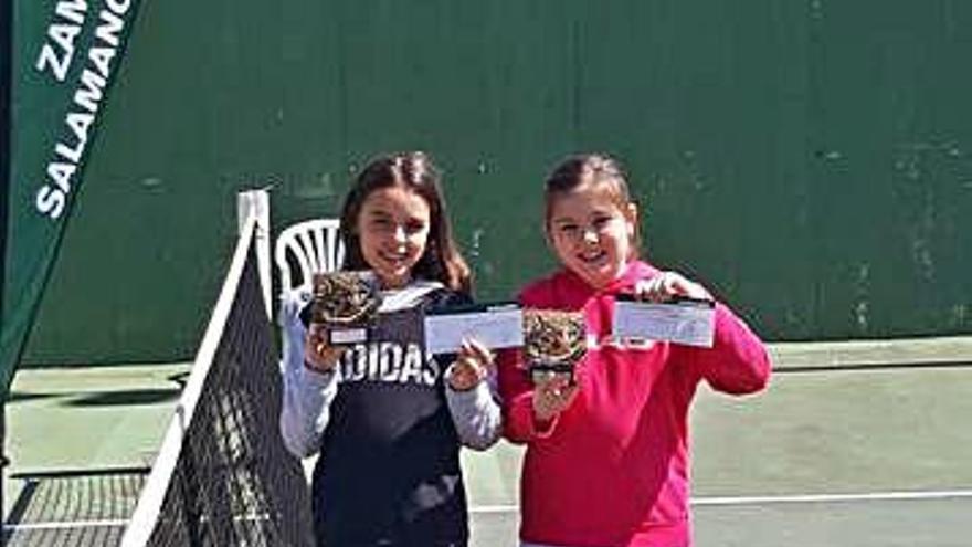 Edurne Lorenzo y María Mendiri, finalistas en alevín femenino.