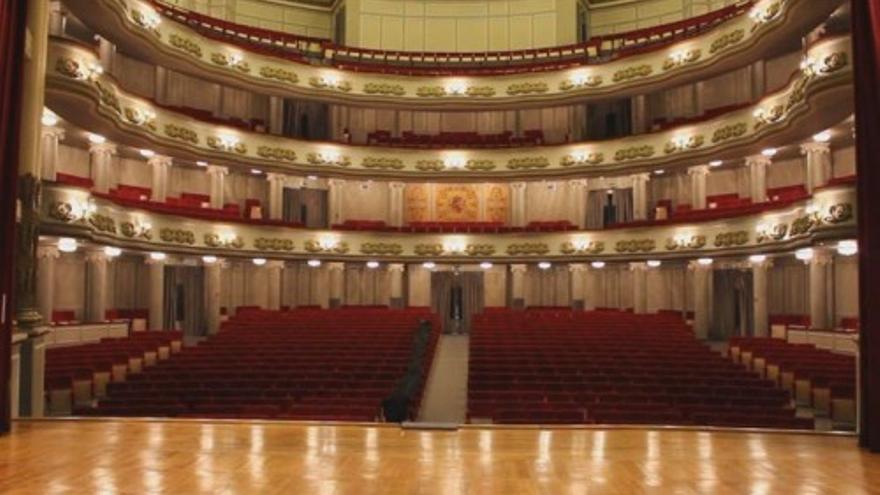 Recorrido por el teatro García Barbón