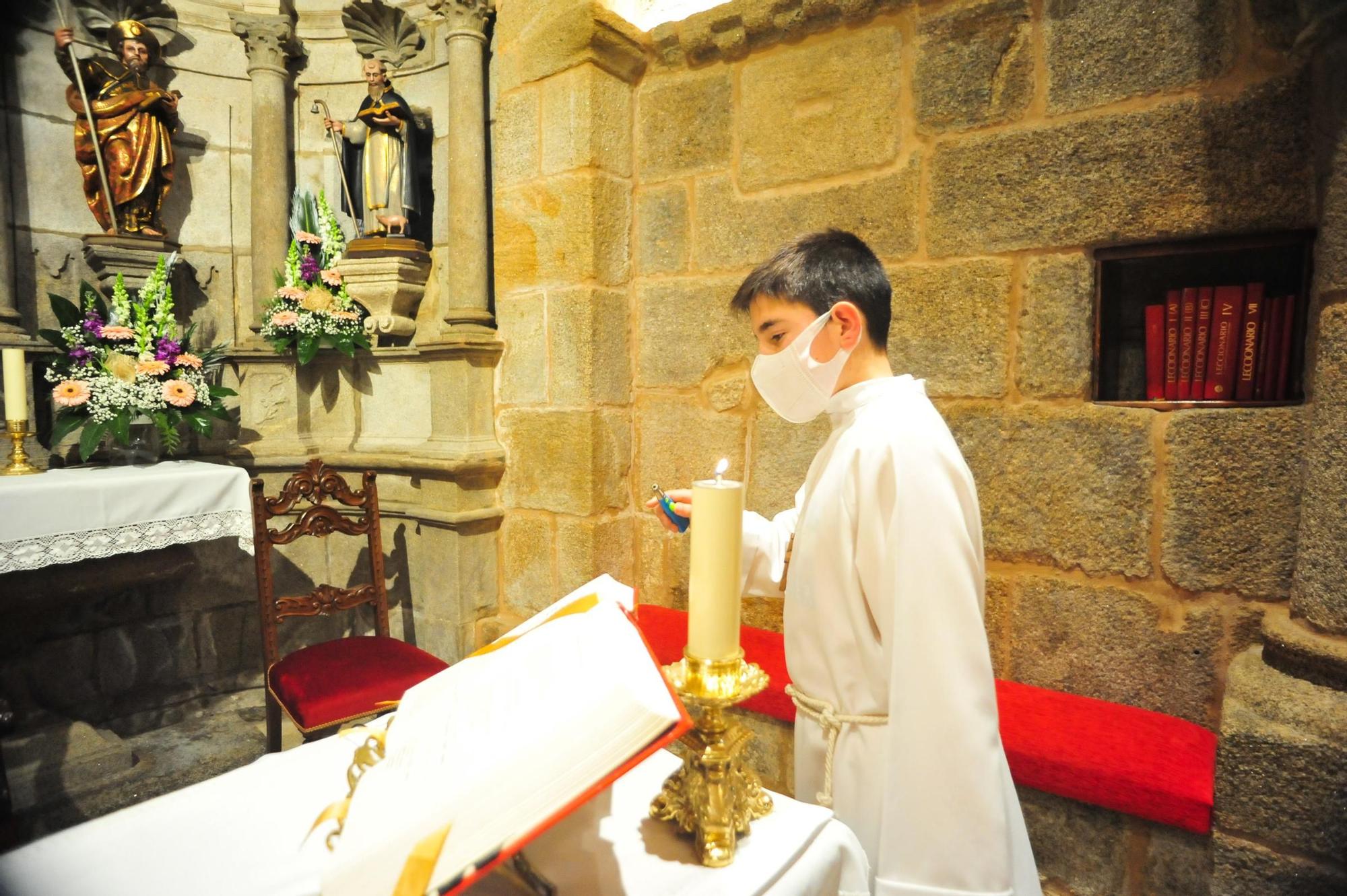 Arousa rinde culto al abogado de los males de la garganta