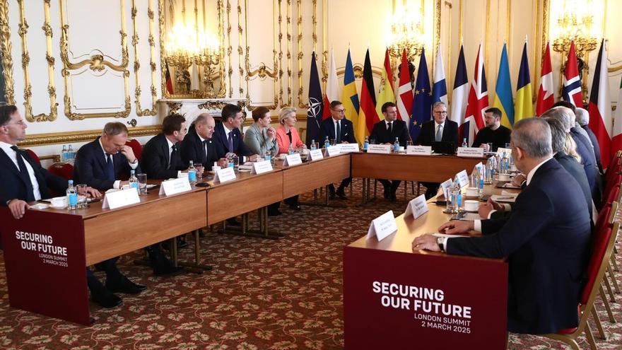 La cumbre de líderes internacionales en Londres sobre la seguridad de Ucrania, en imágenes