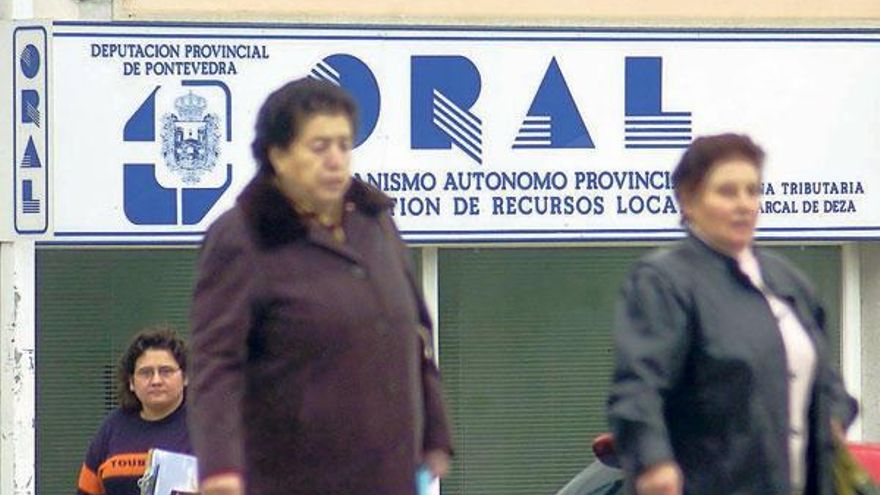 El ORAL está tramitando el impago de impuestos en cinco concellos de la zona. // Bernabé/Javier Lalín
