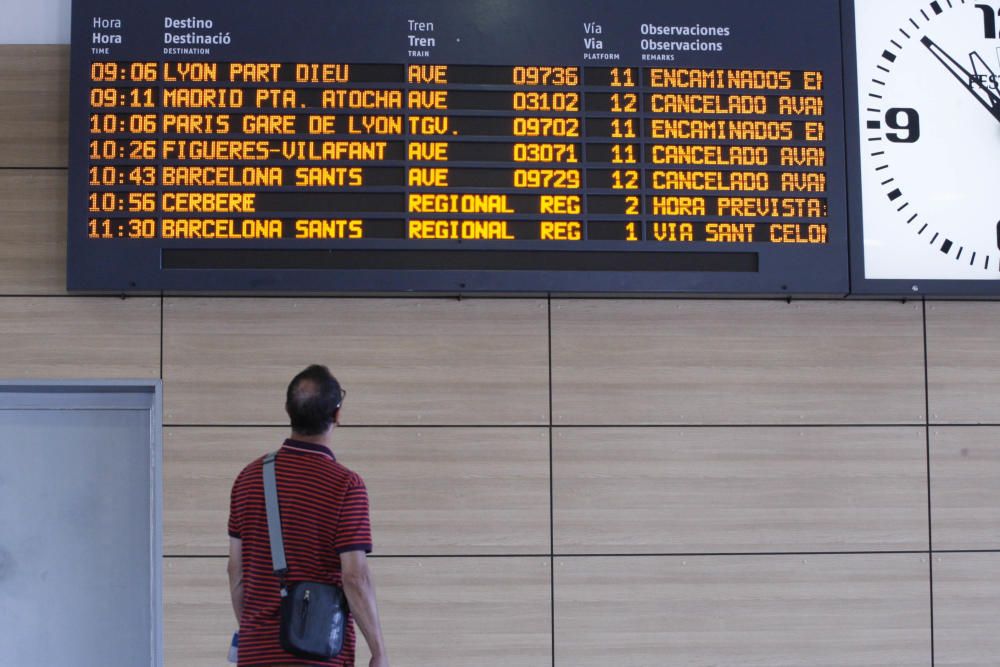 Interrompuda la circulació de trens a la línia d'AVE entre Barcelona i Figueres