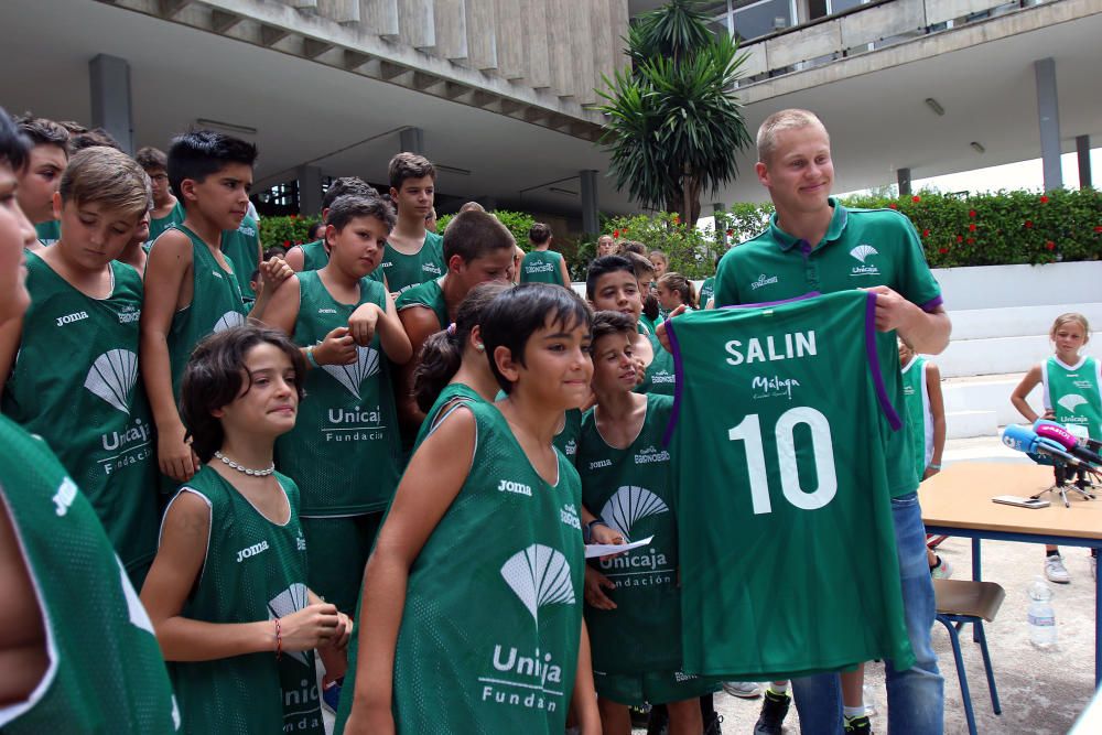 Presentación de Sasu Salin