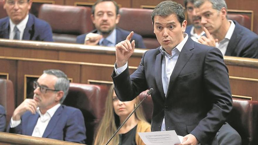 Rivera rompe con Rajoy y sitúa a Cataluña como llave electoral