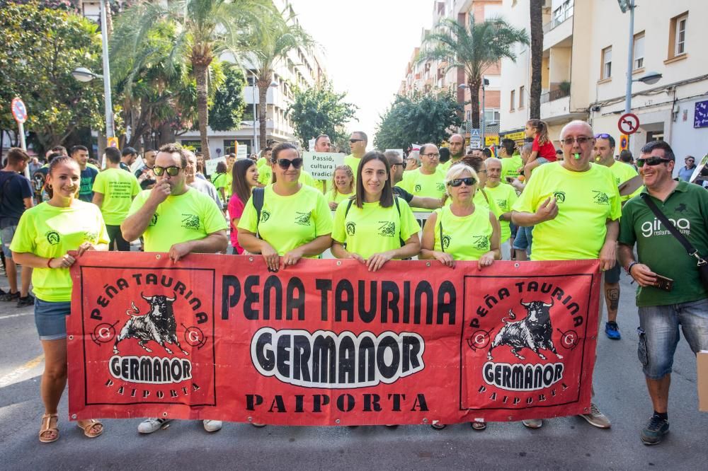 Protesta a favor de los bous en Paiporta