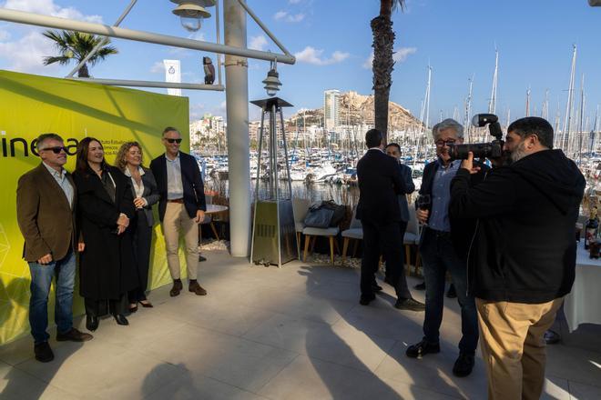 Brindis navideño de INECA en Alicante