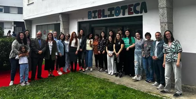 El CRA A Lagoa estrena una biblioteca central para celebrar su 25 aniversario