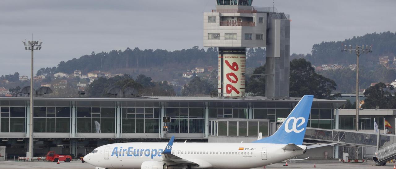 Un avión de Air Europa en 2023 en el aeropuerto de Vigo