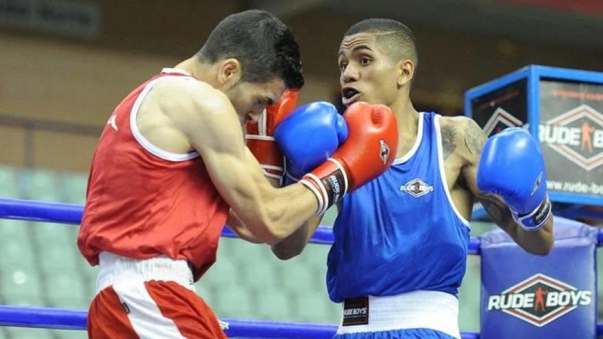 Atracón de boxeo en Murcia