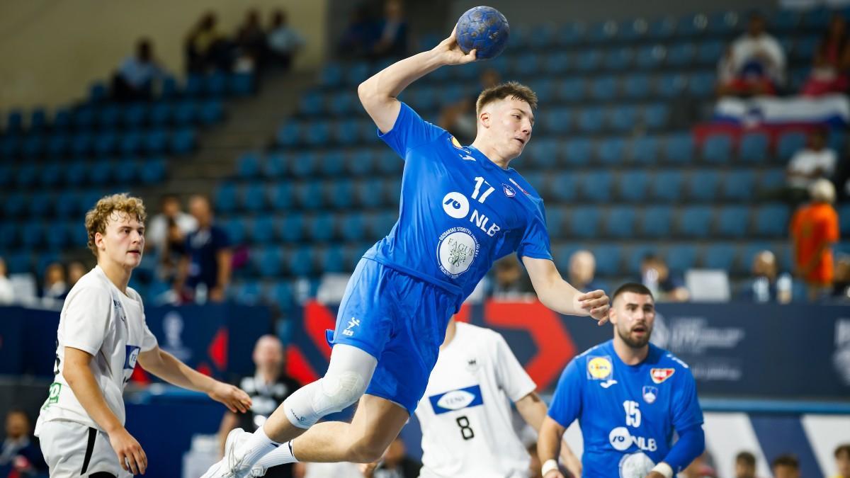 Aljus Anzic firmó una actuación para el recuerdo con Eslovenia