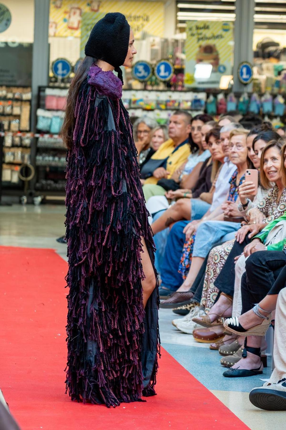 La cantera de diseñadores en Vigo 'cosen' su futuro sobre la pasarela La cantera de diseñadores en Vigo 'cosen' su futuro sobre la pasarela