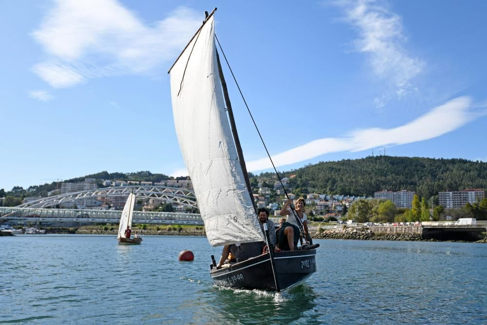 Miles de asistentes consolidan la Feira Franca como una de las fiestas históricas más destacadas de Galicia