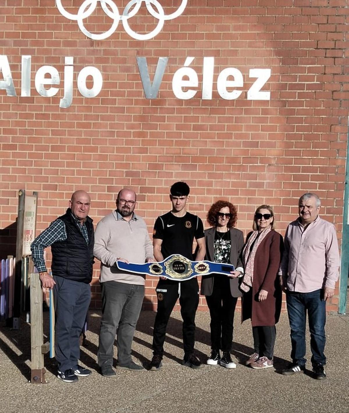 Damián Puri fue recibido por las autoridades en Cariñena.