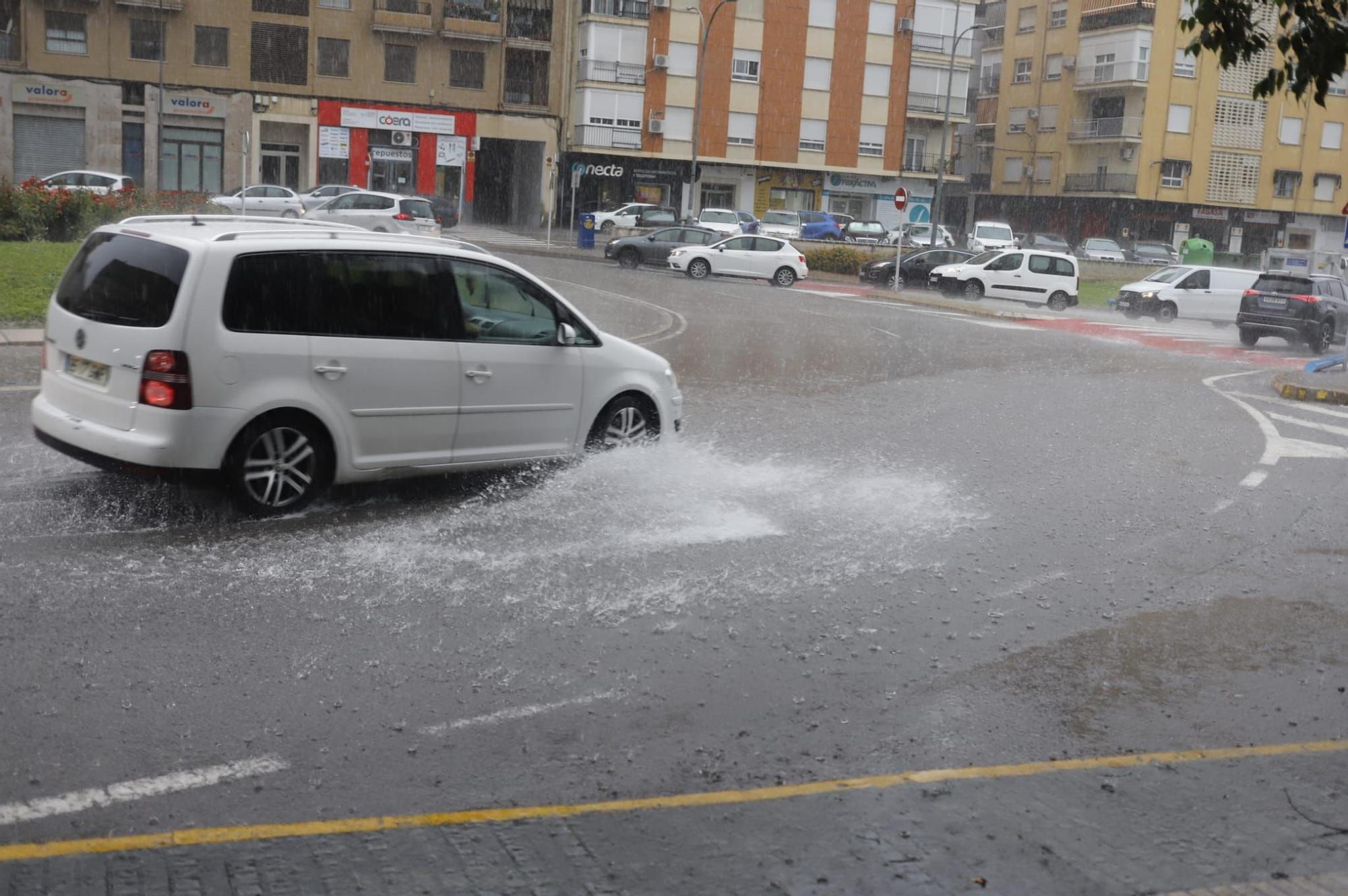 Las lluvias vuelven a golpear con fuerza en Xàtiva